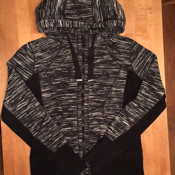 Zella Tops - ZELLA Zip Up Hoodie size Sm